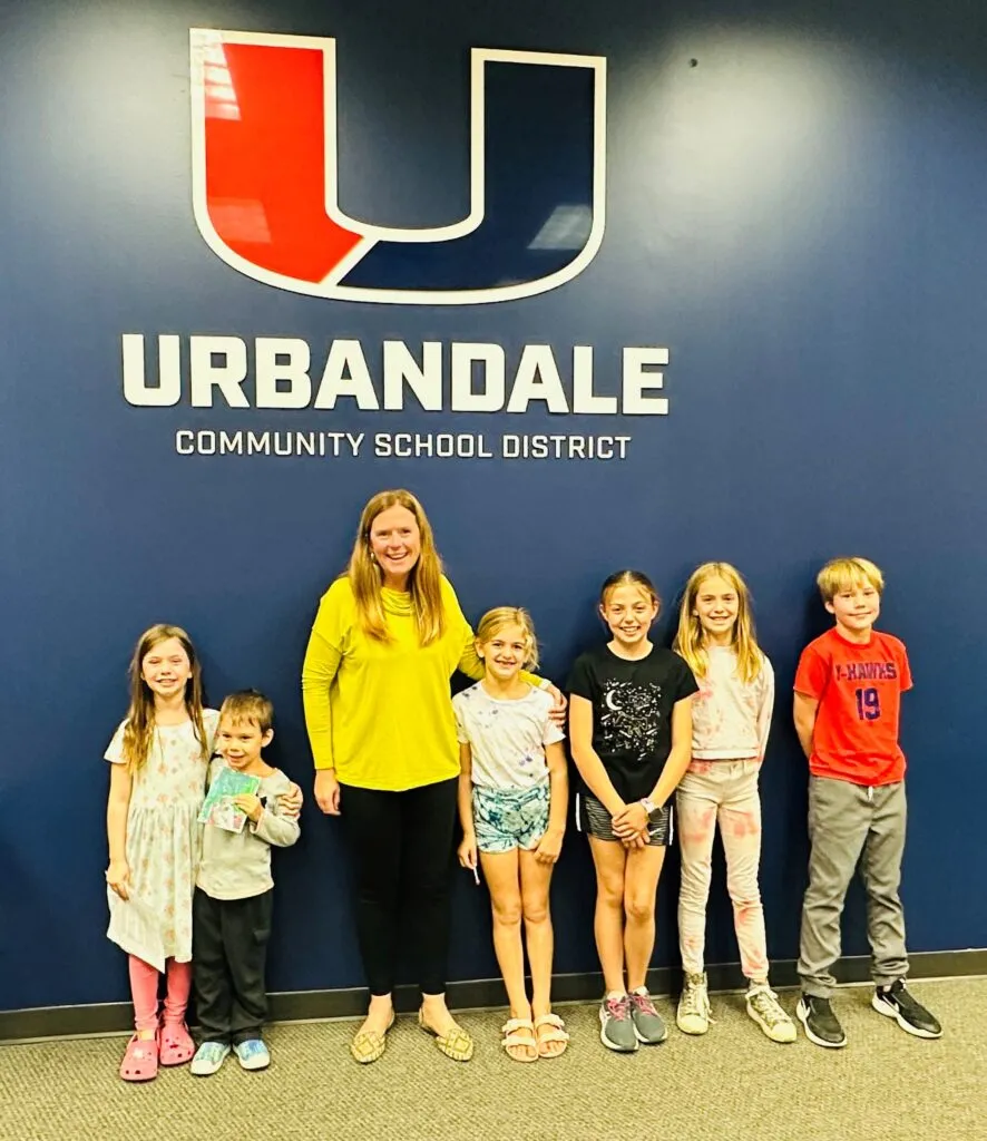 Principal Wilson with Karen Acres students presenting at the UCSD School Board meeting