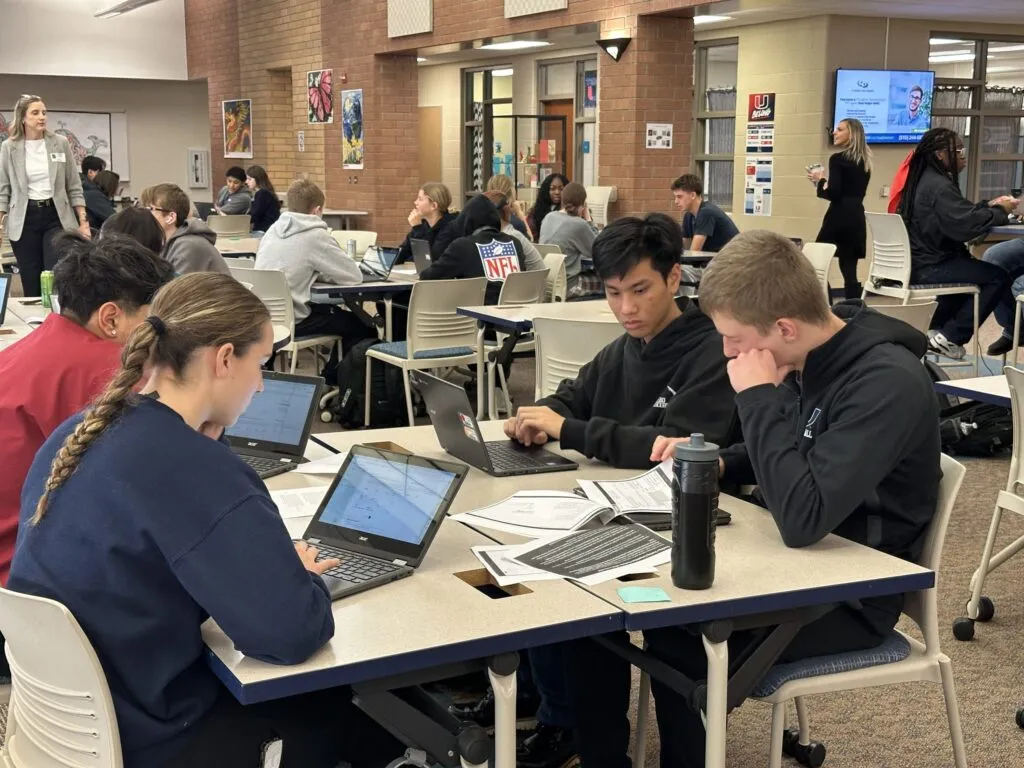 UHS Stock Market activity